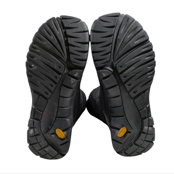 UGG Snowpeak Quilted Shearling Boots GUC $190 Size 6    S3168 - Picture 11 of 12